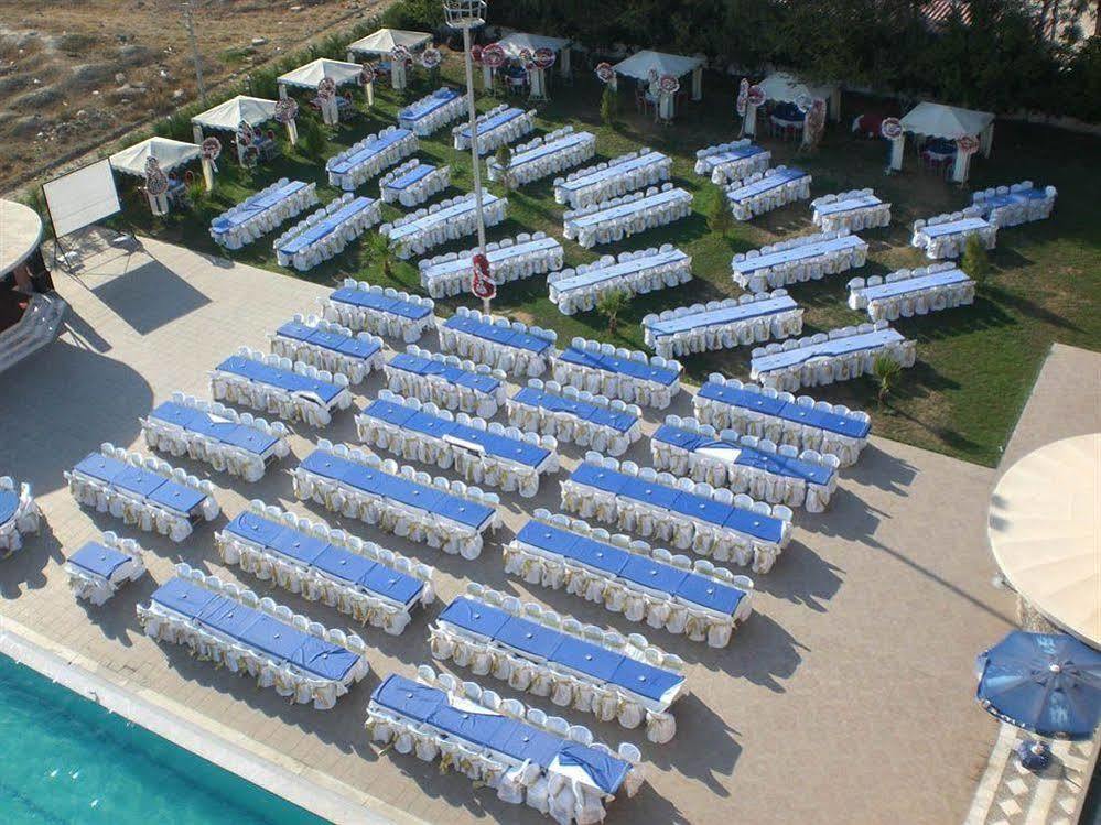 Metropolis Hotel Torbali Ngoại thất bức ảnh