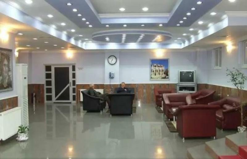 Metropolis Hotel Torbali Ngoại thất bức ảnh